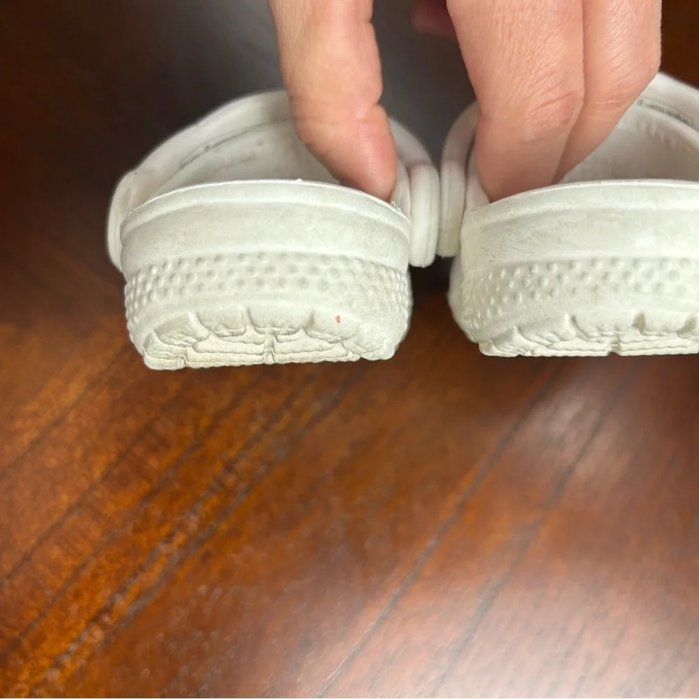 CROCS Kids White and Pink Cat Slippers
